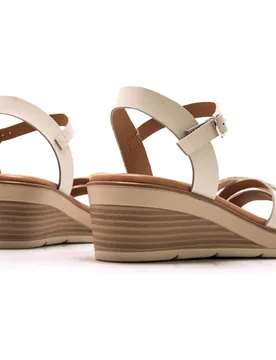Sandalias de cuña de mujer en piel con detalle metalizado - mustang - FashionsVida