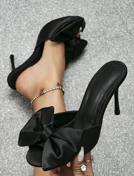 Sandalias de tacón con decoración de lazo negro para mujeres, elegantes sandalias de tacón de aguja de licra para verano y San Valentín - Shein - FashionsVida