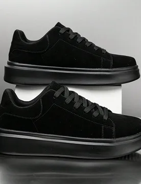 Zapatillas casuales ligeras de cuero sintético negro con parches retro para hombres, versátiles para el transporte, zapatos deportivos sólidos y c? - Shein - FashionsVida
