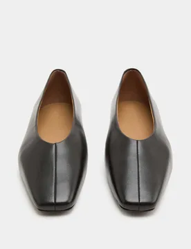 Leather Flat Square Toe Ballet Pumps Black female - Jaeger - FashionsVida