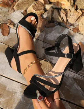 Sandalias de tacón alto negras para mujer, tacones gruesos de cristal de moda, tacones altos elegantes y formales adecuados para vestidos, tacones de - Shein - FashionsVida