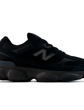 Zapatilla moda hombre Negro (50) - New Balance - FashionsVida