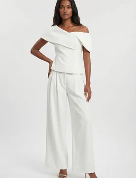 Petite Compact Viscose Stretch Tailored Wide Leg Trouser - Ivory - Size: 8 - Karen millen - FashionsVida