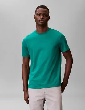 Camiseta Hombre supima logo bordado - Calvin Klein - FashionsVida