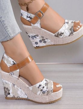 Nuevas sandalias de cuña con plataforma para mujer de estilo europeo, sandalias de uso versátil al aire libre con correa y hebilla, sandalias casual
