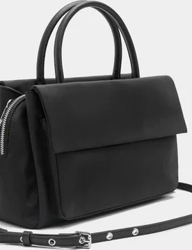 Bolso de mano estilo tote convertible a bandolera con varios compartimentos y cierre de cremallera en liso - Parfois - FashionsVida