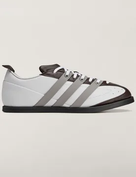 Scarpe Ace x Entire Studios 40 2/3 Chalky Brown / Chalky Brown / Core Black - Adidas - FashionsVida