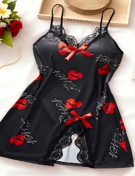 Pieza Camisón sexy de mujer, camisón sin mangas con abertura, estampado de lazo con corazón y encaje - Shein - FashionsVida