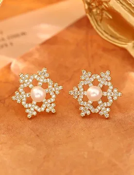 Christmas full diamond snowflake pearl earrings niche design exquisite fashionable sweet earrings small and versatile earrings - Aliexpress - FashionsVida