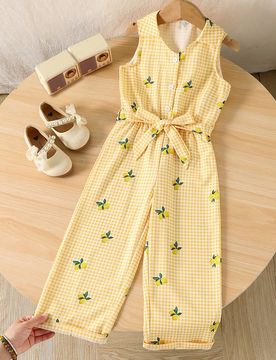 Pantalón de peto informal y versátil para niñas con cuello, botones delanteros y cinturón, con aspecto de tela vaquera suave y arrugada, adecuado