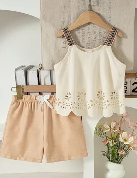Set de 2 piezas de top sin mangas con diseño calado y shorts rectos con lazo para niñas, para primavera/verano - Shein - FashionsVida