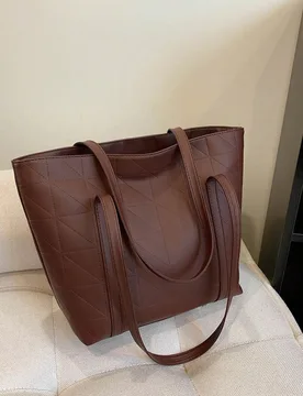Bolso De Mano Texturizado De Moda Y En Color Sólido Para Usar En Todas Las Ocasiones - Shein - FashionsVida