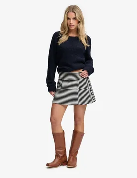 Superdry Damen Athletic Essentials Rock mit Umschlag White - Größe: 42 - 34.99 - FashionsVida