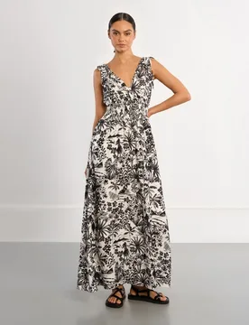 Vestido largo sin manga con estampado fantasía - Lili Sidonio - FashionsVida