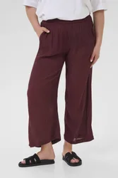 Women's KaDacia Cropped Trousers in Maroon Size: 16 - Maroon - Size: 16