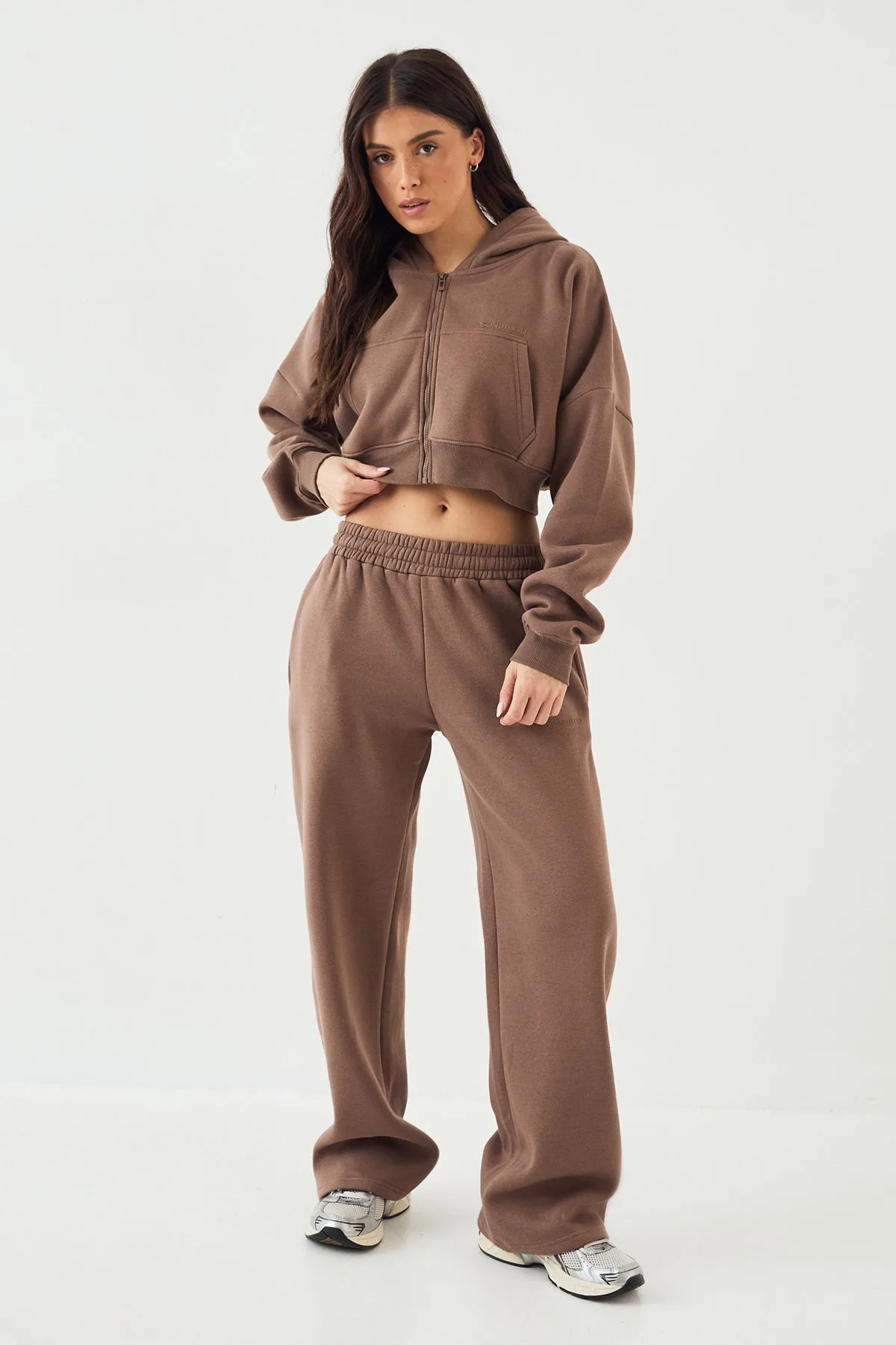 Womens Straight Leg Jogger - Mocha Cotton - Size Small - DSGN Studio - FashionsVida