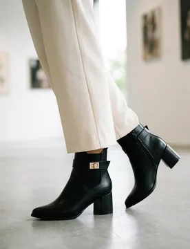 Women's Genevieve Pointed Toe Block Heel Boots in Black Size: 6 - Black - Size: 6 - IKRUSH - FashionsVida