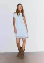 Asymmetrisches Spitzenkleid Himmelblau L