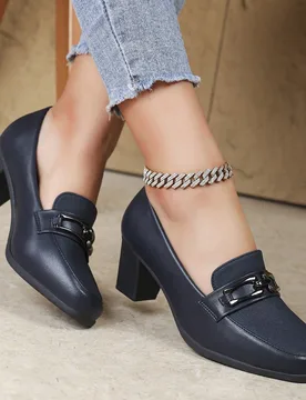 Tacones altos de tacón cuadrado, negro, versátiles y elegantes, zapatos de trabajo de estilo británico para mujer, bombas, mocasines - Shein - FashionsVida
