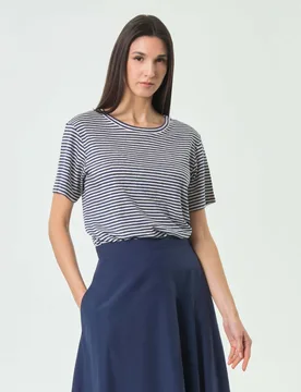 T-shirt girocollo a maniche corte Weekend blu a righe bianche in lino stretch - Max Mara - FashionsVida
