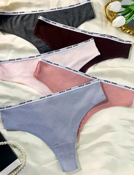 Conjunto de 5 piezas de ropa interior deportiva a rayas verticales cómoda para mujeres de talla grande - Shein - FashionsVida