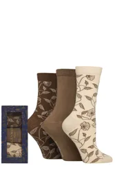 Women's 3 Pair Bamboo Patterned Socks in Christmas Gift Box Beige / Brown Floral 4-8 Women's - Brown - Size: Small