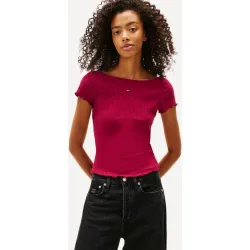 Top de mujer slim fit con cuello barco de