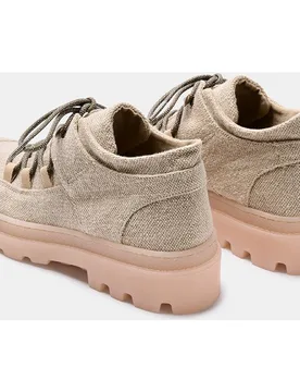 Botines de mujer de tejido y piel con cordones y suela track estilo montaña - Naguisa - FashionsVida