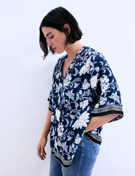 Blusa de mujer de manga corta con doble cenefa - Couchel - FashionsVida