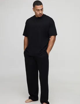 Herren MAN Loungewear Oversized T-Shirt und Relaxed Jogginghose Set Black Größe Large - boohooMAN - FashionsVida