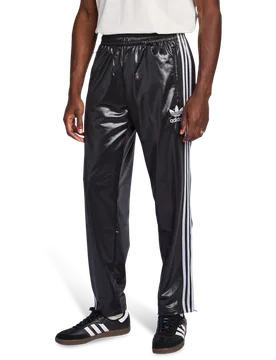 Chile 62 Uomo - Pantaloni Nero - Taglia S S - Adidas - FashionsVida