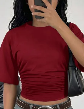 Camiseta de verano roja con pliegues en la cintura, de unicolor, elegante y versátil, adecuada para uso diario, escuela, playa, vacaciones y uso en e - Shein - FashionsVida