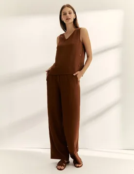 Blusa de mujer cuello pico sin mangas - Paz Torras - FashionsVida