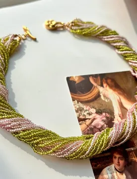 Italian Style Fresh Green Rice Bead Necklace Multi-layer Light Pink Autumn Winter Necklace Clavicle Chain Elegant Jewelry - Aliexpress - FashionsVida