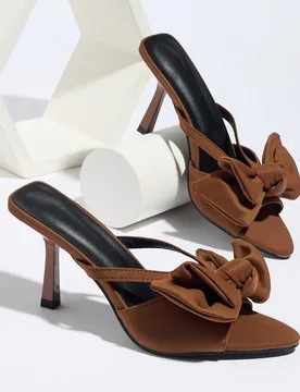 Sandalias de tacón alto con punta puntiaguda y decoración de lazo, elegantes para fiestas, uso diario, reuniones, festivales, ir al trabajo, primave - Shein - FashionsVida