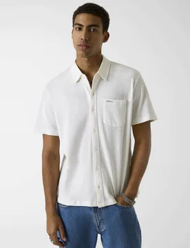 Camicia mezza manica Jeans bianca in piquet di cotone con taschino - Guess - FashionsVida