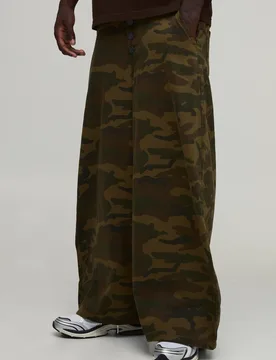 Herren Fass-Bein Tarnmuster Knopfleiste Hose Green Größe 28 - boohooMAN - FashionsVida