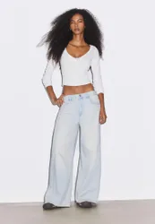 Super-Wide-Leg-Jeans mit Falten HELLBLAUER DENIM-WASHED-LOOK 32