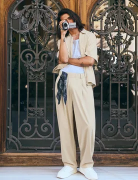 Pantalon Super Baggy Fit À Pinces Fluide Xs Pierre - Bershka - FashionsVida