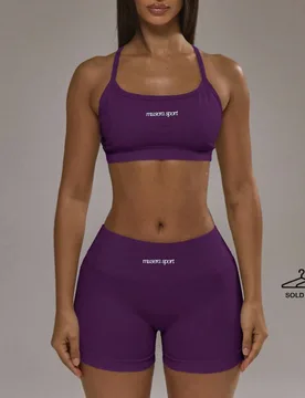 Conjunto deportivo de sujetador deportivo con espalda cruzada y leggings con efecto trasero ceñido. Conjunto de ropa deportiva de otoño e invierno p - Shein - FashionsVida