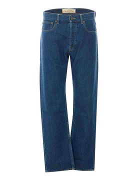Jeans in denim