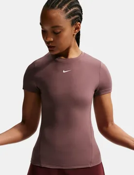 Camiseta de mujer One Fitted - Nike - FashionsVida