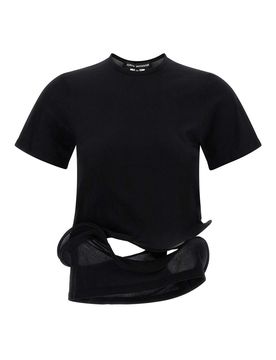 T-shirt con sfondo scultoreo
