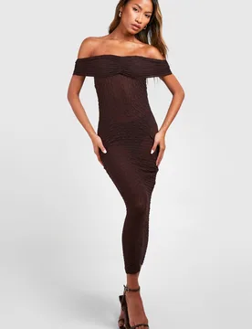 Womens Bardot Ruched Textured Midaxi Dress - Chocolate - Size 16 Uk - Boohoo - FashionsVida