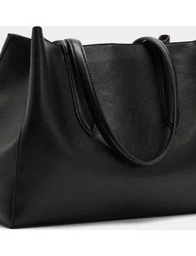 Shopper grande con cierre de botón en liso - Parfois - FashionsVida