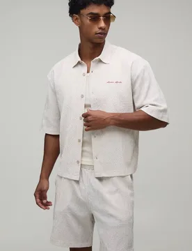 Men's Stripe Seersucker Embroidered Boxy Oversized Shirt & Short Set Taupe Size Medium Taupe M - boohooMAN - FashionsVida