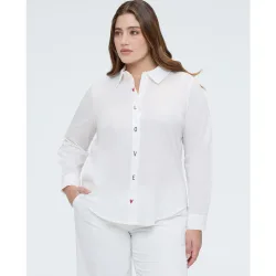 Camisa de mujer con bordado love versátil