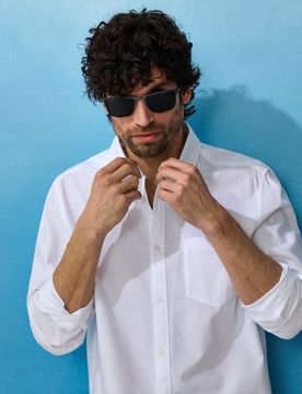 Camicia in cotone a maniche lunghe con taschino sul petto - bianco