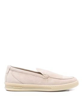 Slip-on in pelle con doppia U