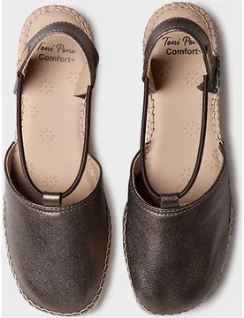 Alpargatas de cuña de mujer de piel de la colección Comfort - Toni Pons - FashionsVida